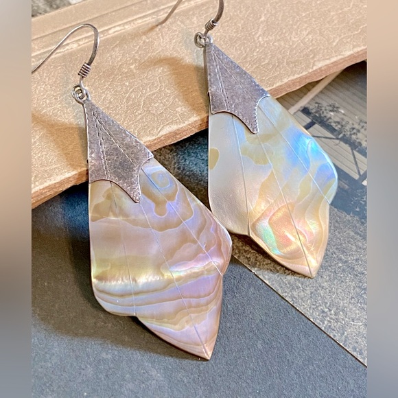SOLD-Vintage Stylized Fan Leaf shaped Abalone Shell & Sterling Drop Earrings - Picture 9 of 15